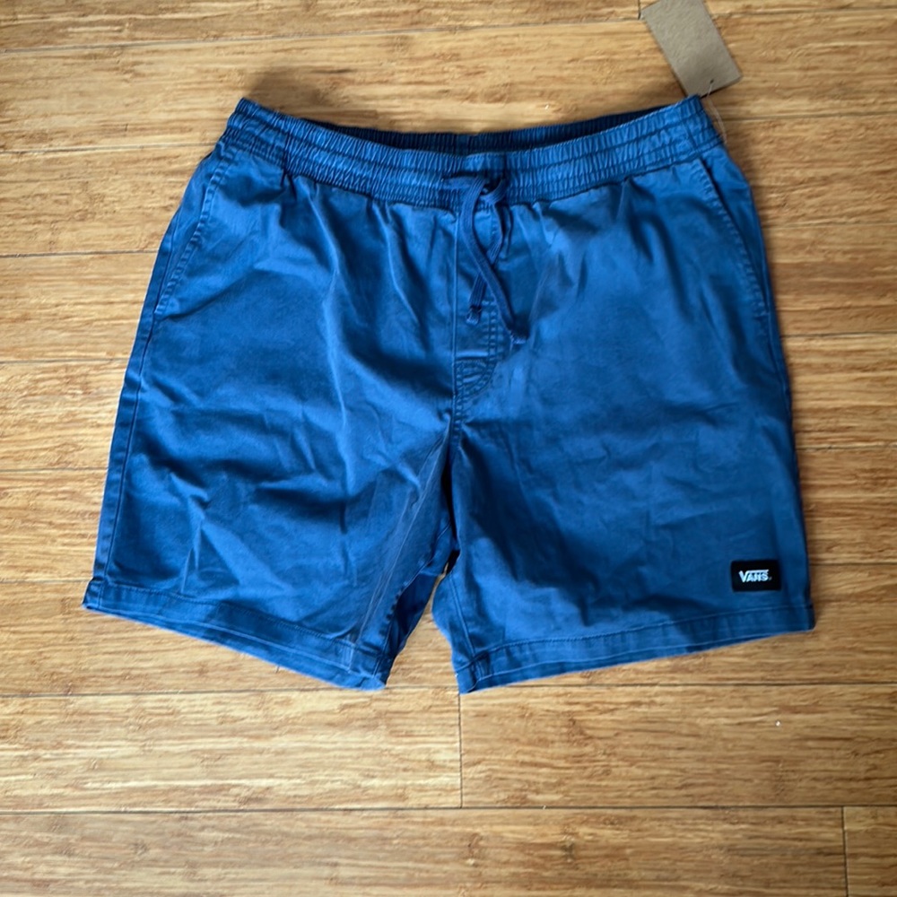 Vans NWT Shorts Size XL